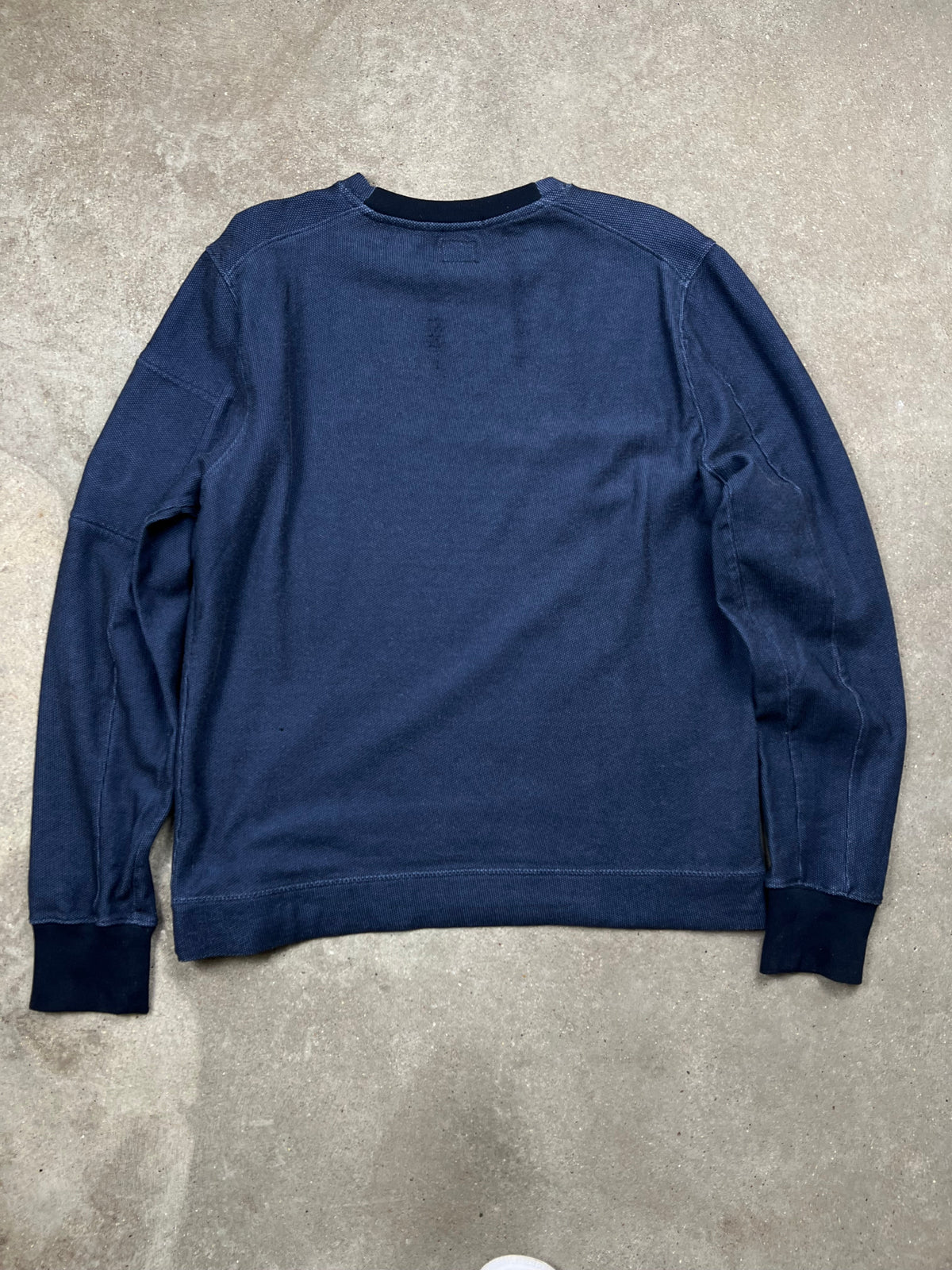 C.P. Company sweater, size L, pre-owned 9/10 condition – Relique