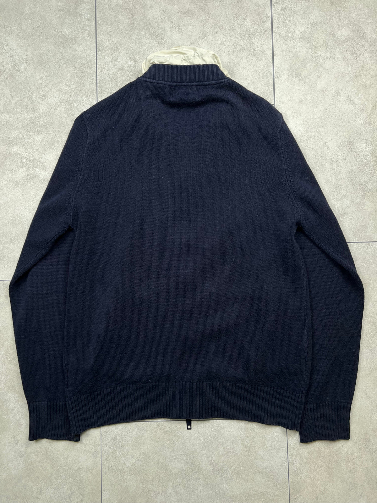 Thomas Burberry jacket sweater, size L, pre-owned 9/10 condition – Relique