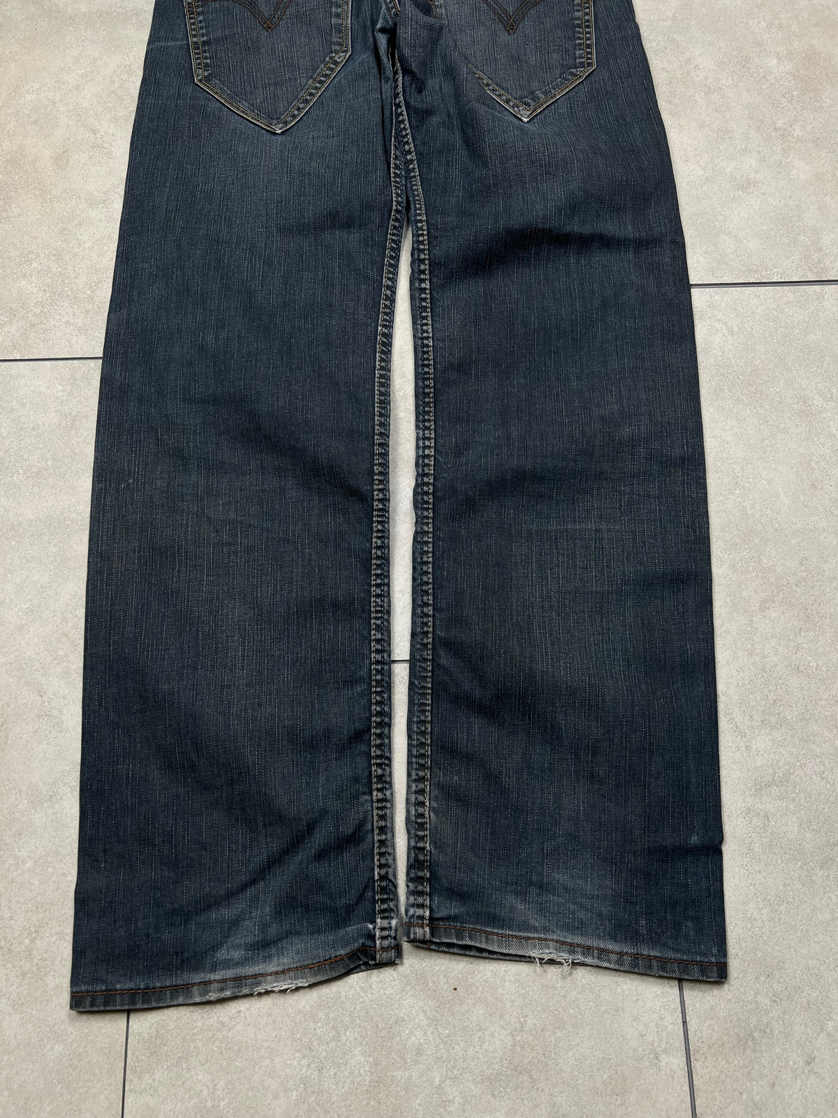 Levi's 503 jeans, size 30x34, pre-owned 9/10 condition – Relique