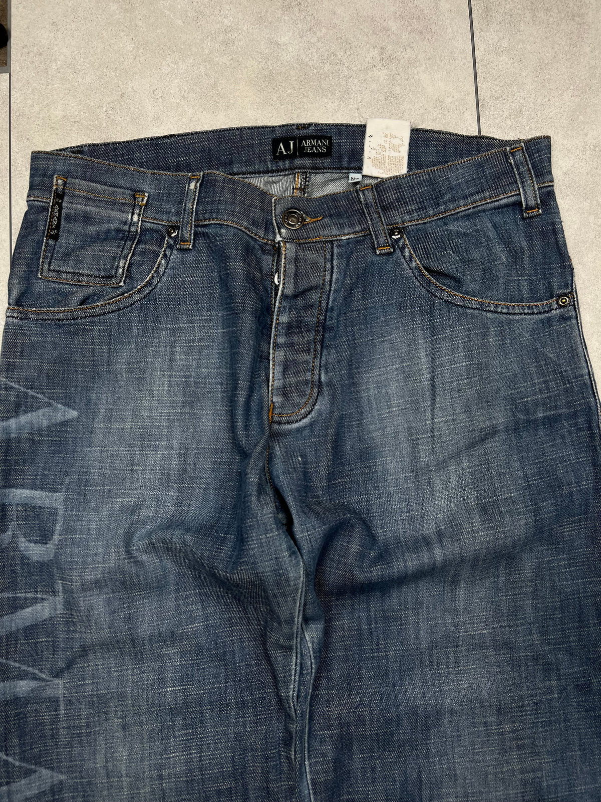 Armani Jeans, size S, pre-owned 9/10 condition – Relique