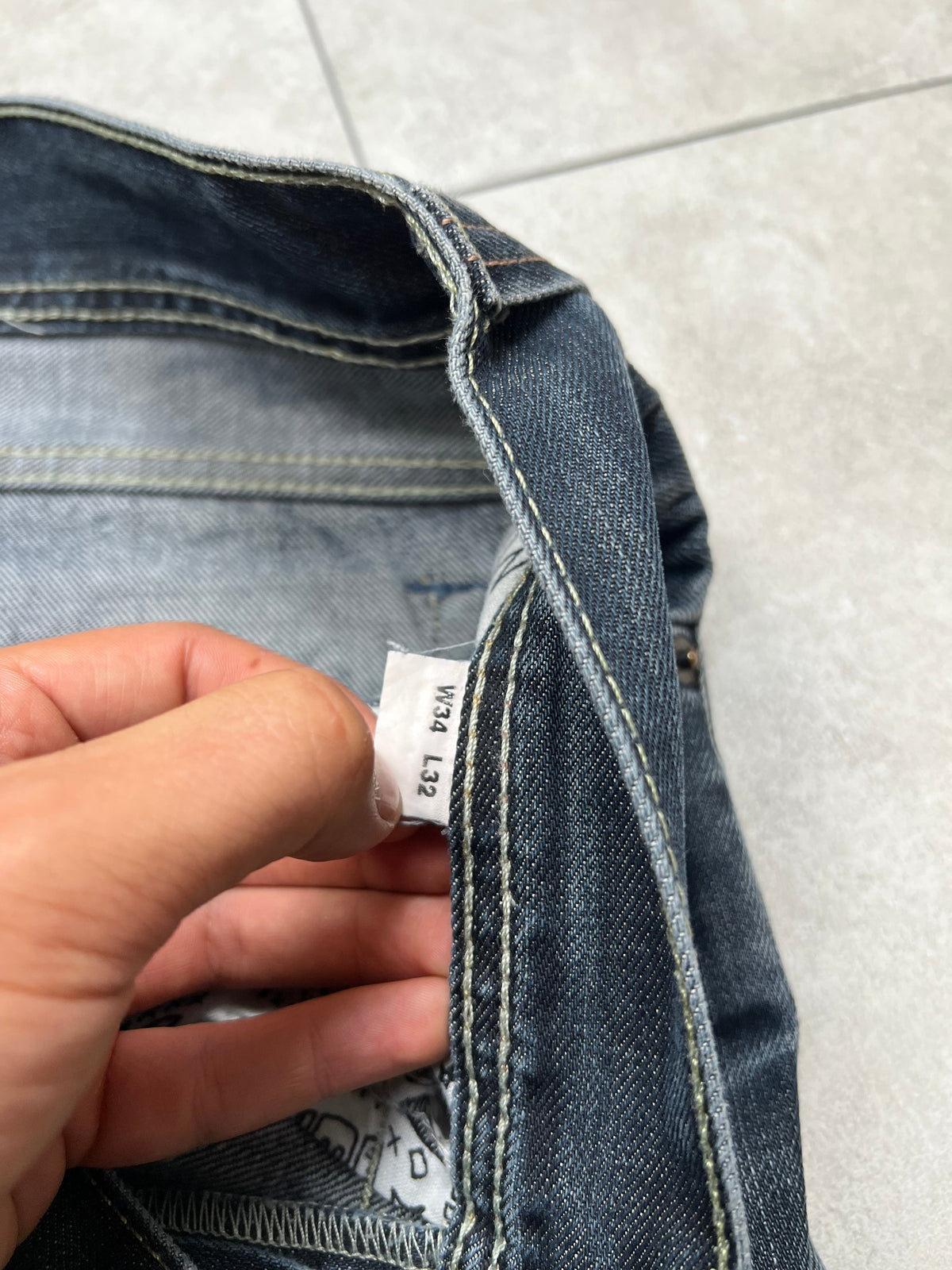 Evisu x PUMA jeans, size 34x32, pre-owned 9/10 condition – Relique