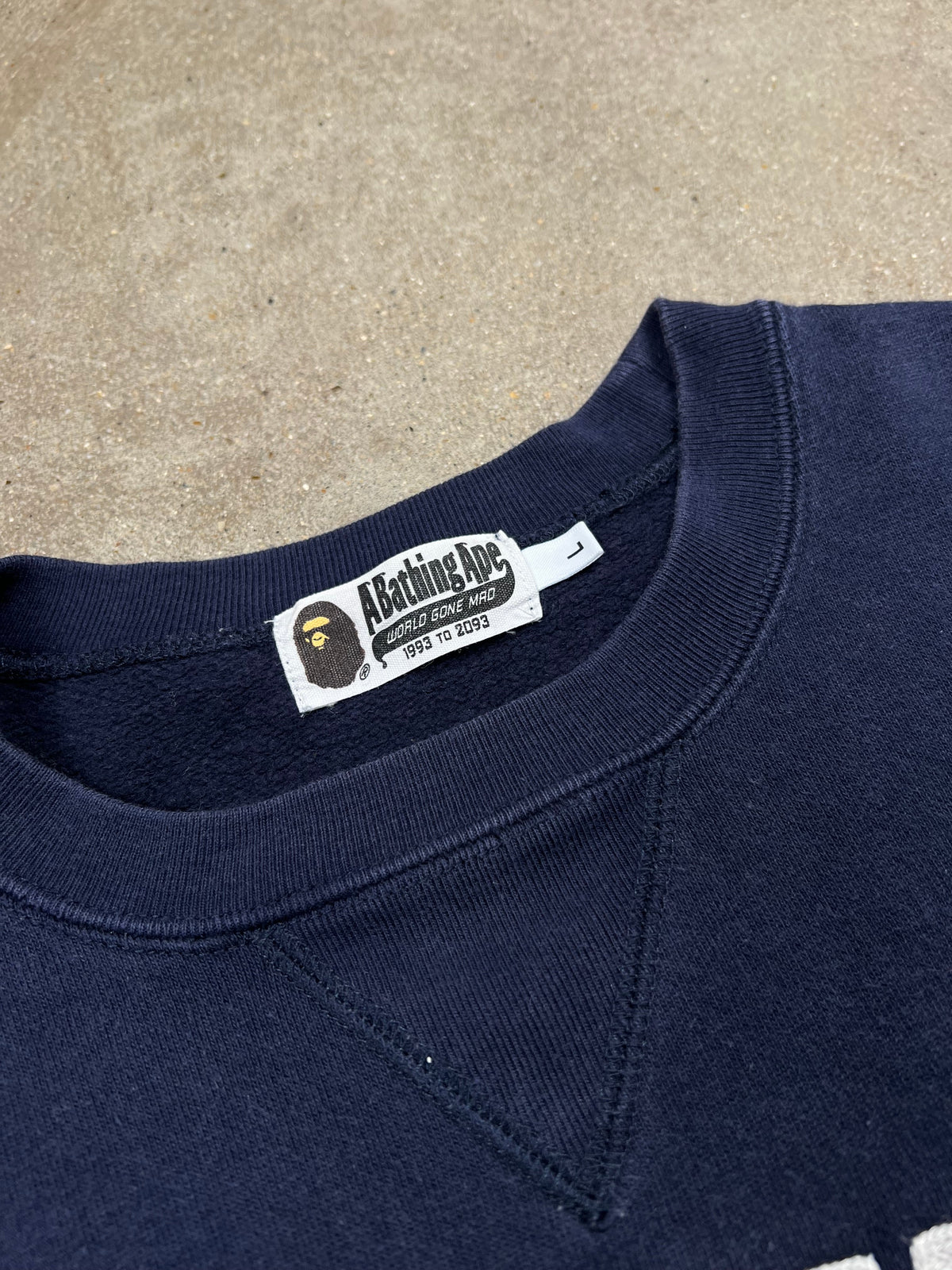Bape sweater, size L (true to size), pre-owned 9/10 condition – Relique