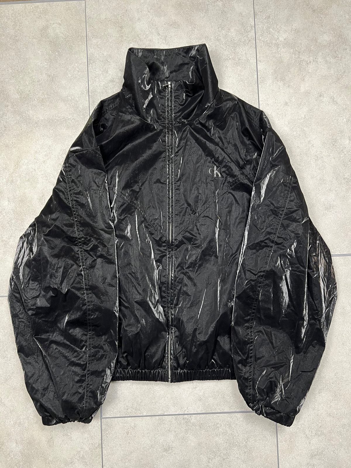 Calvin Klein silk jacket, size L (fits cropped), pre-owned 9/10 condition – Relique