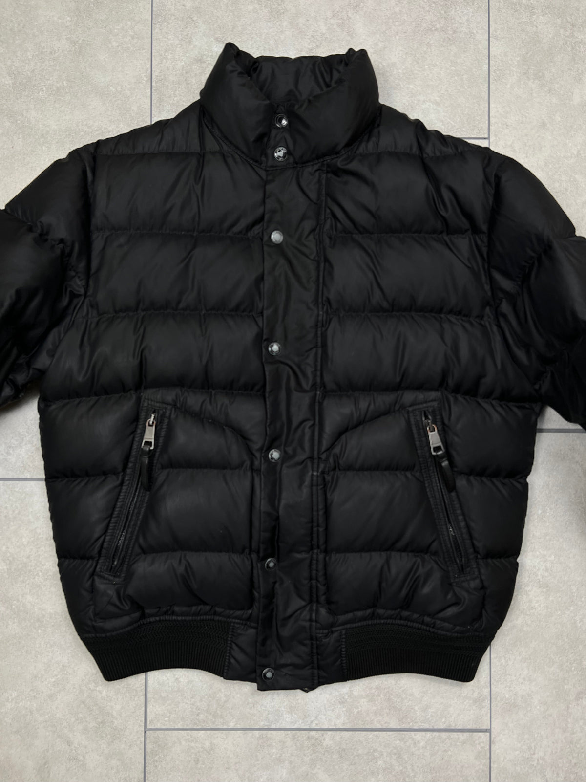 Burberry puffer jacket, size M, pre-owned 8/10 condition – Relique