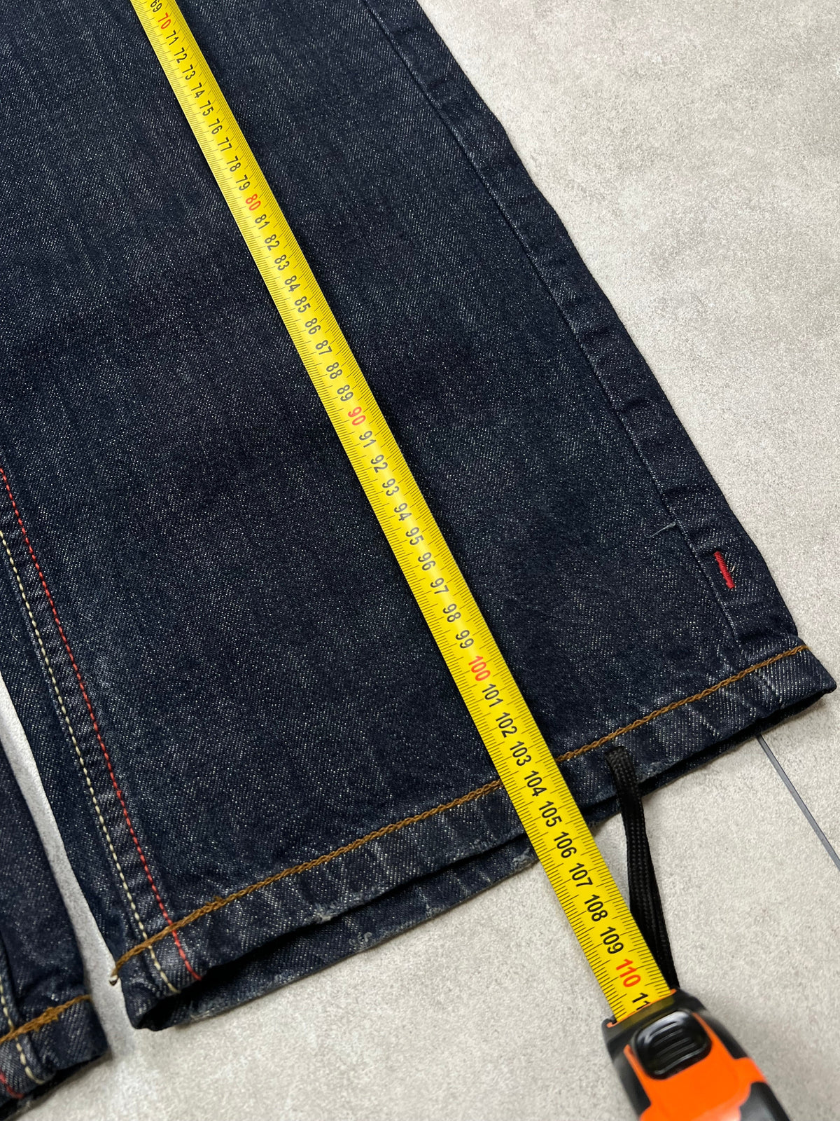 Puma jeans, size 30x32, pre-owned 9/10 condition – Relique