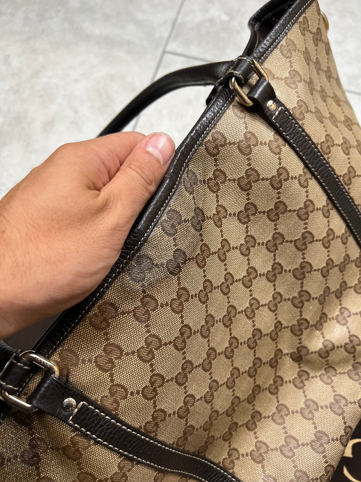 Gucci Monogram Crystal Canvas bag, pre-owned 6/10 condition – Relique