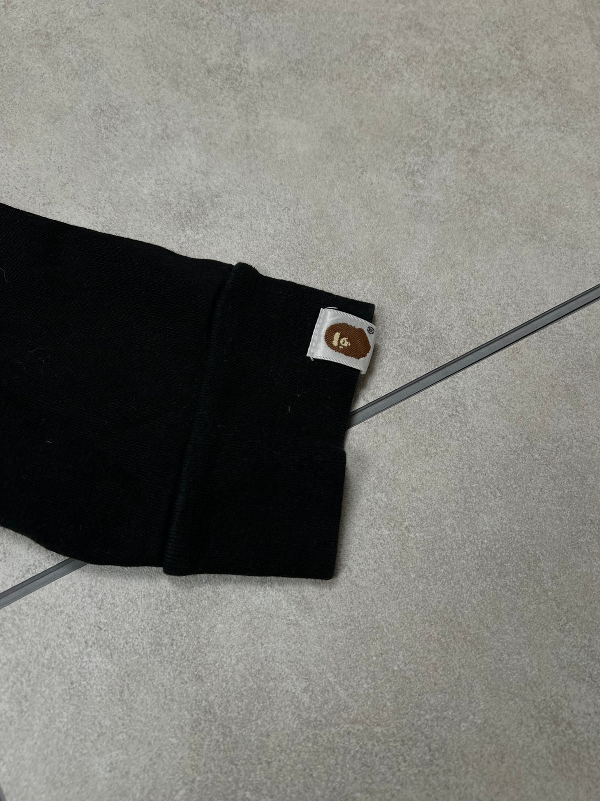 Bape longsleeve shirt, size L (fits M/L), pre-owned 9/10 condition – Relique