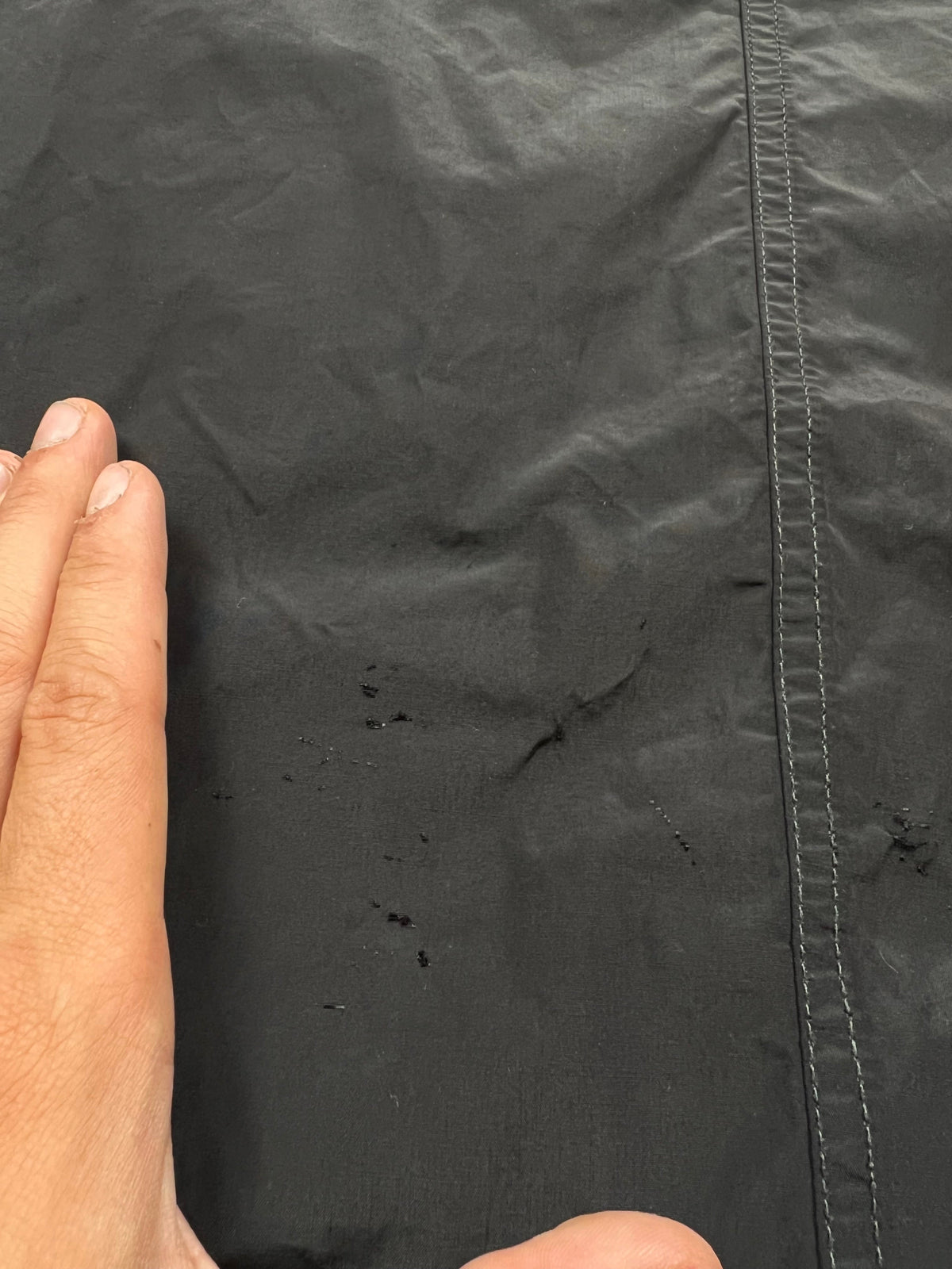 Stone Island jacket, size M, pre-owned 7/10 condition (small rips/holes shown in photos) – Relique