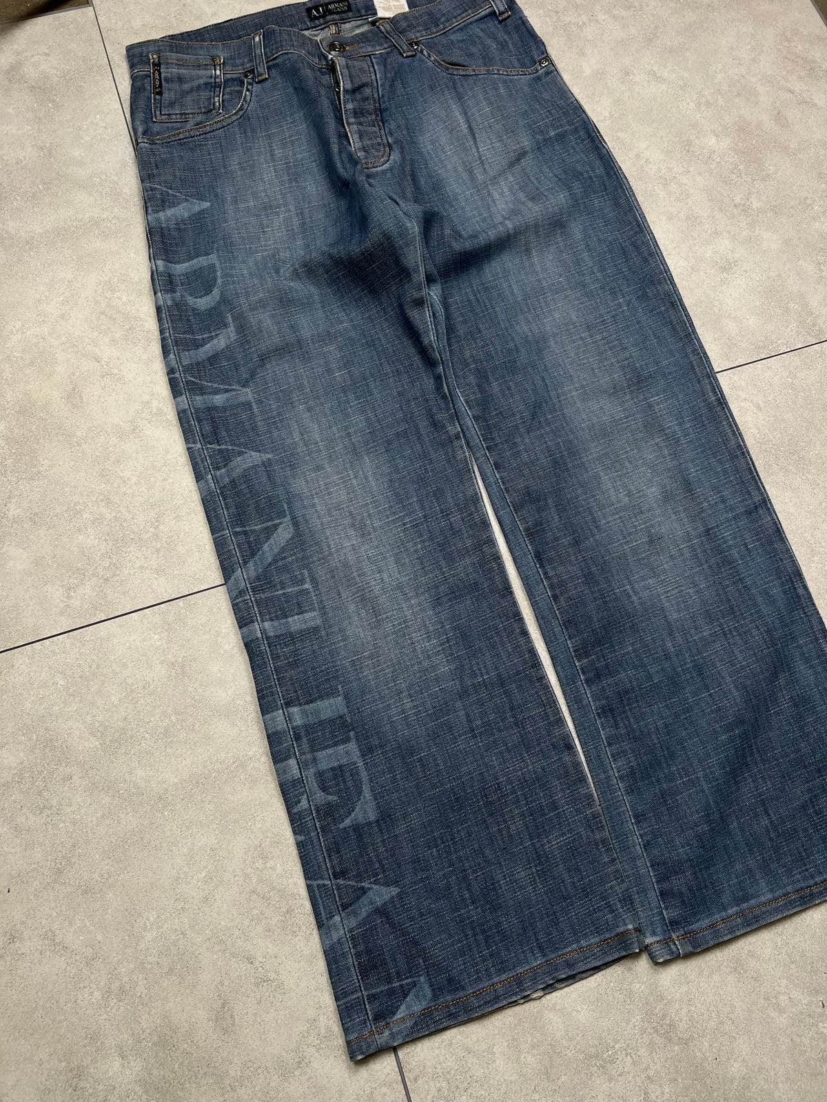 Armani Jeans, size S, pre-owned 9/10 condition – Relique