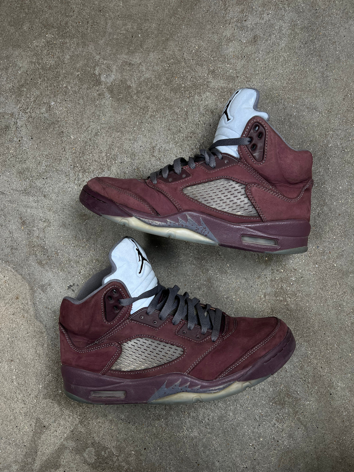 Air Jordan 5 sneakers, EU size 43, pre-owned 7/10 condition – Relique
