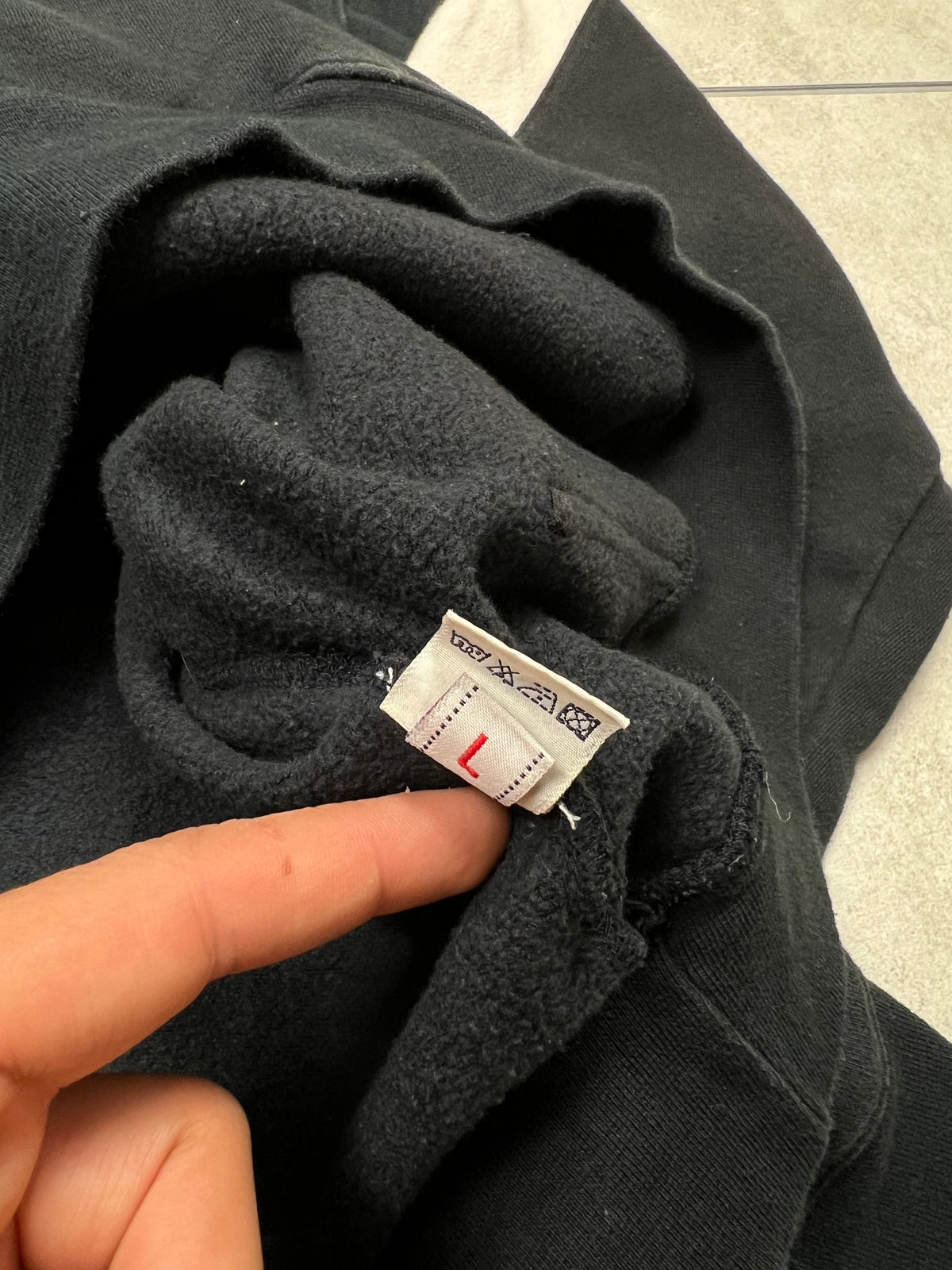 Evisu hoodie, size L (fits like M/L), pre-owned 7.5/10 condition – Relique
