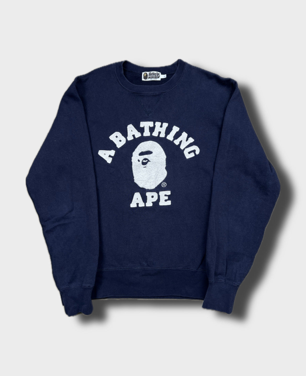 Bape sweater, size L (true to size), pre-owned 9/10 condition – Relique
