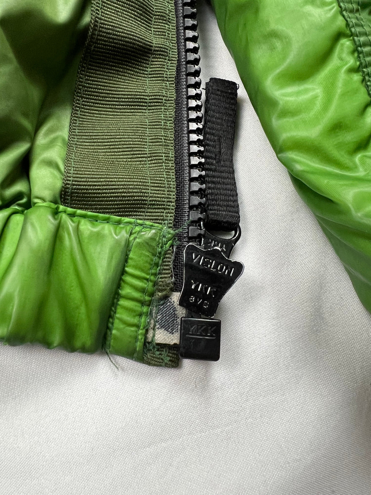 Stone Island 2007 green down puffer jacket, size M (fits S/M), pre-owned 8/10 condition – Relique