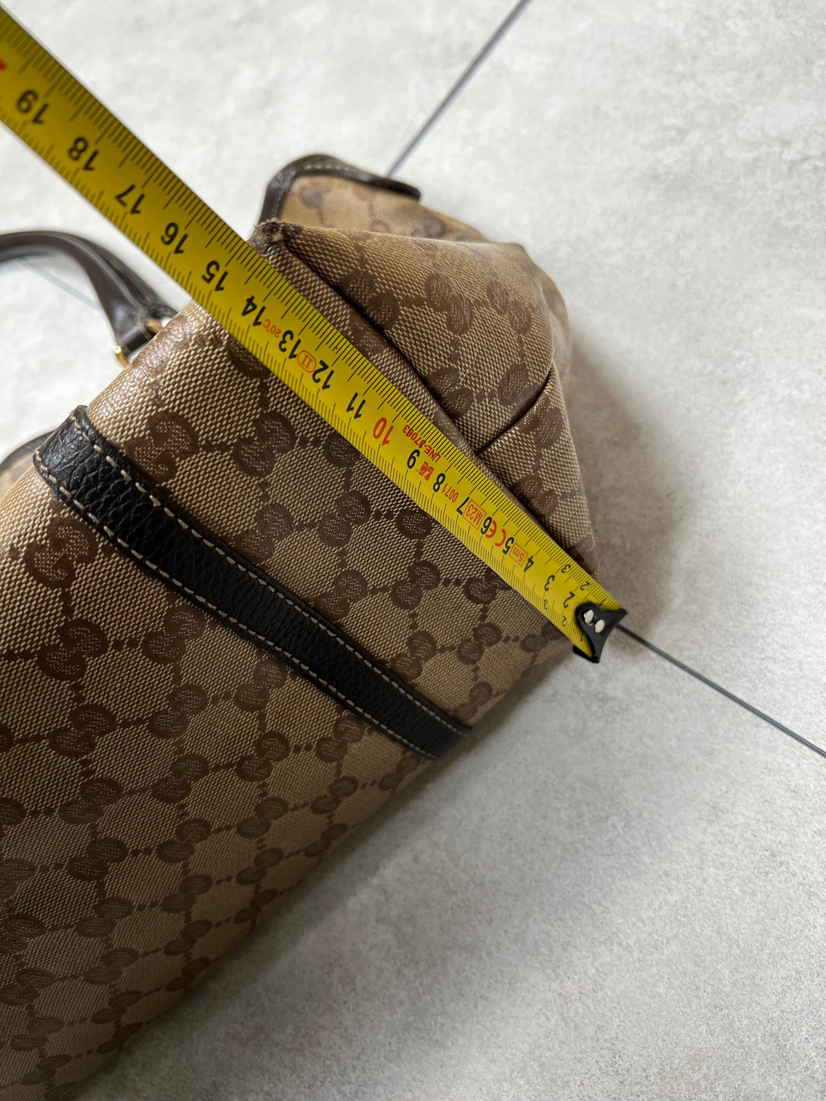 Gucci Monogram Crystal Canvas bag, pre-owned 6/10 condition – Relique