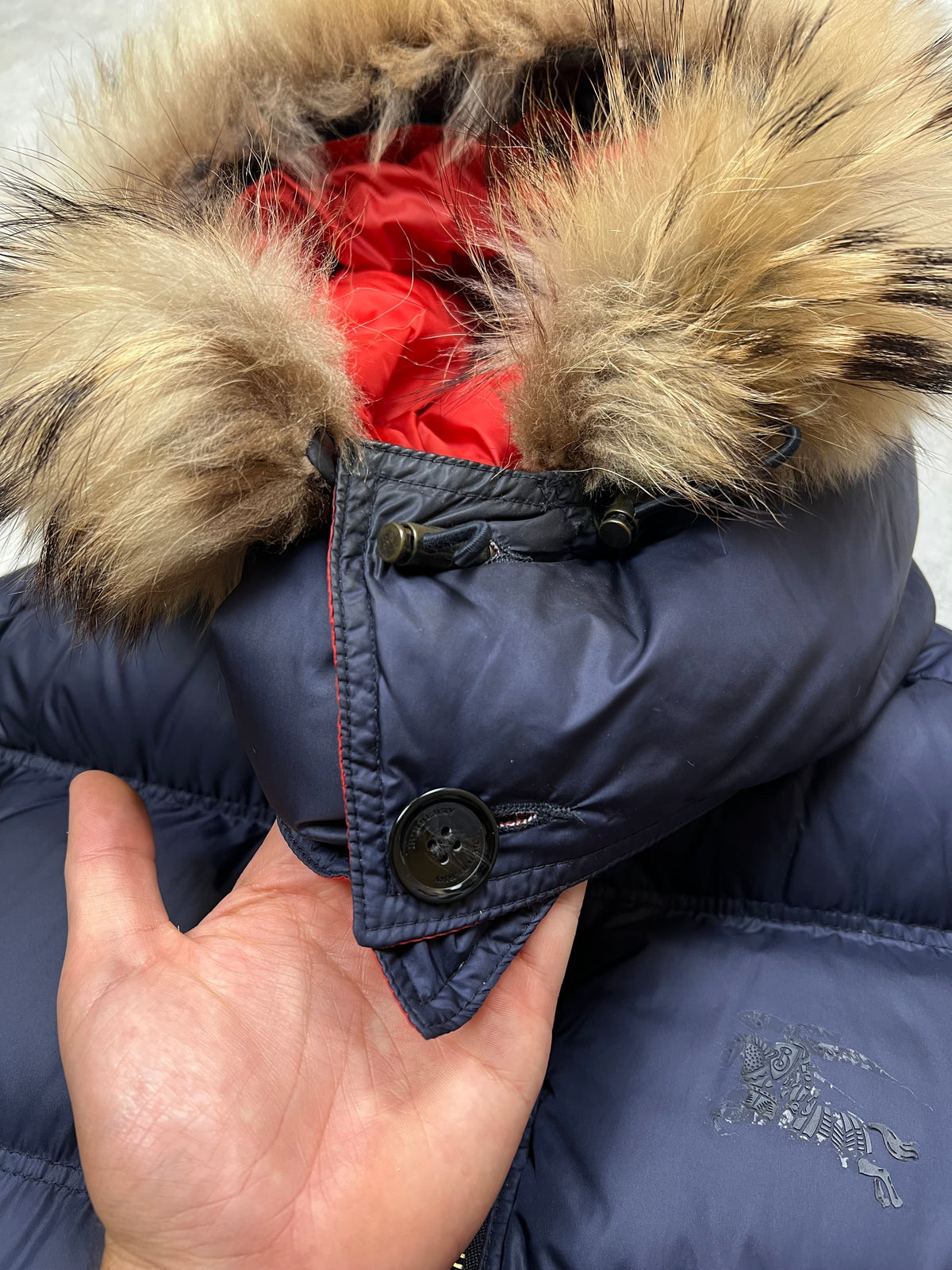 Burberry puffer jacket, size M, pre-owned 8/10 condition (missing button, peeling logo) – Relique