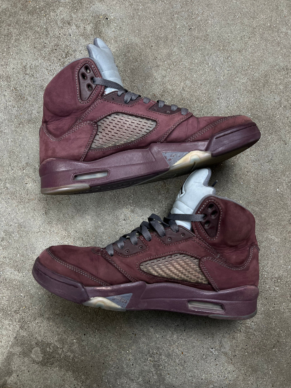 Air Jordan 5 sneakers, EU size 43, pre-owned 7/10 condition – Relique