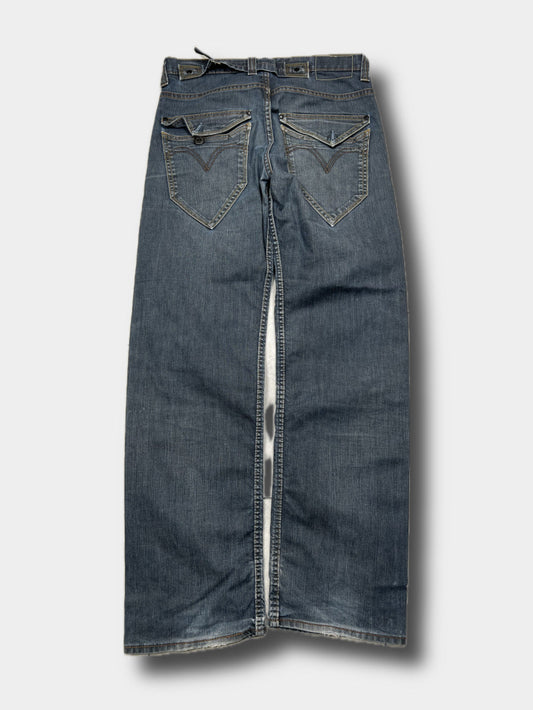 Levi's 503 jeans, size 30x34, pre-owned 9/10 condition – Relique