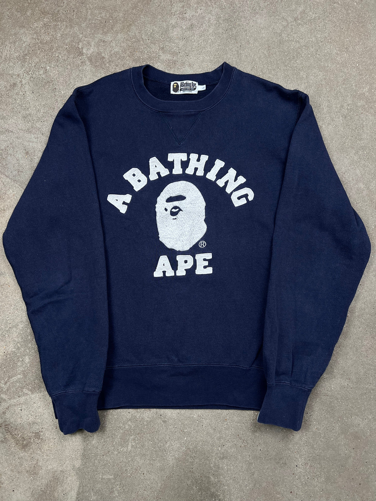 Bape sweater, size L (true to size), pre-owned 9/10 condition – Relique