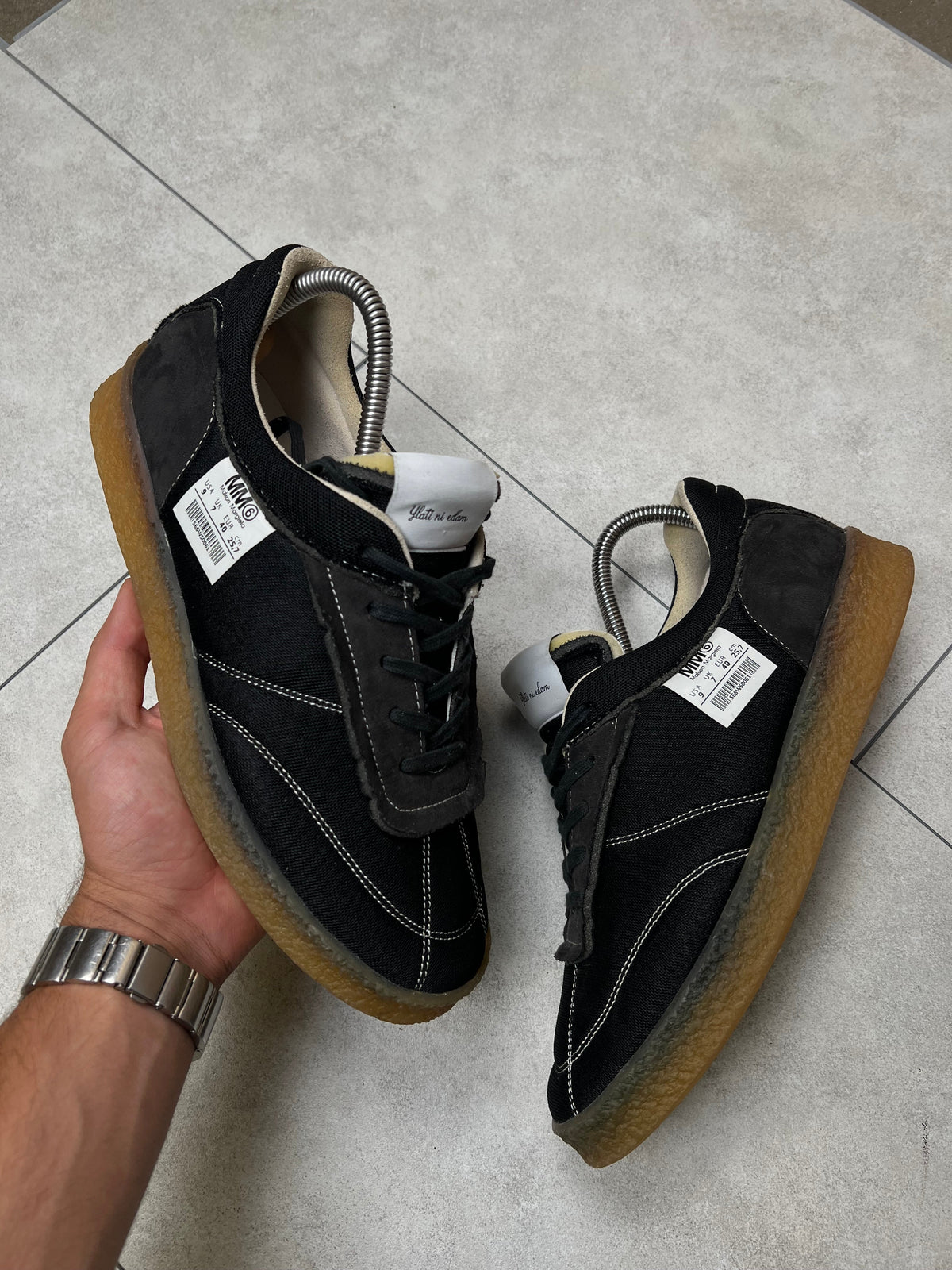 Maison Margiela inside out sneakers, EU size 40, pre-owned 9/10 condition, no box – Relique