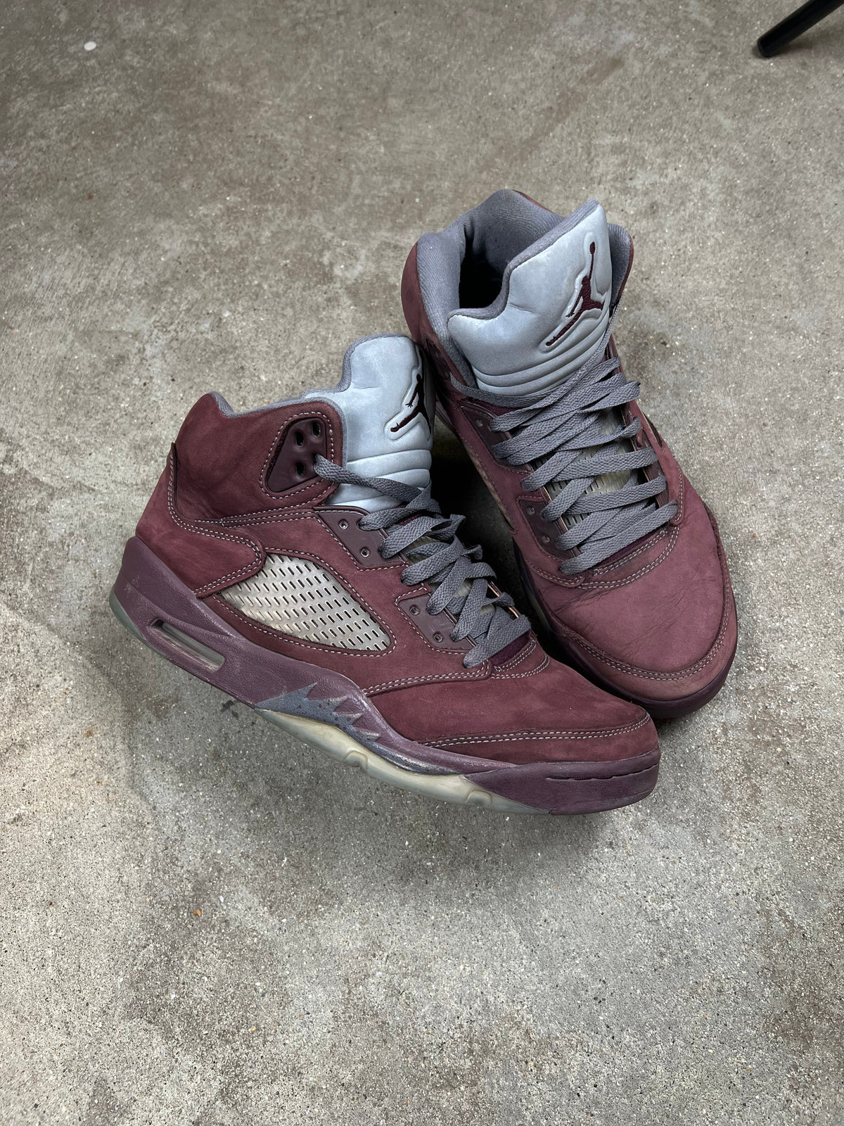 Air Jordan 5 sneakers, EU size 43, pre-owned 7/10 condition – Relique