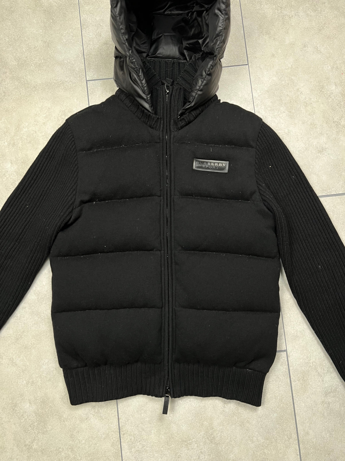 Burberry Sport cardigan puffer jacket, size S (fits S/M), pre-owned 9/10 condition – Relique