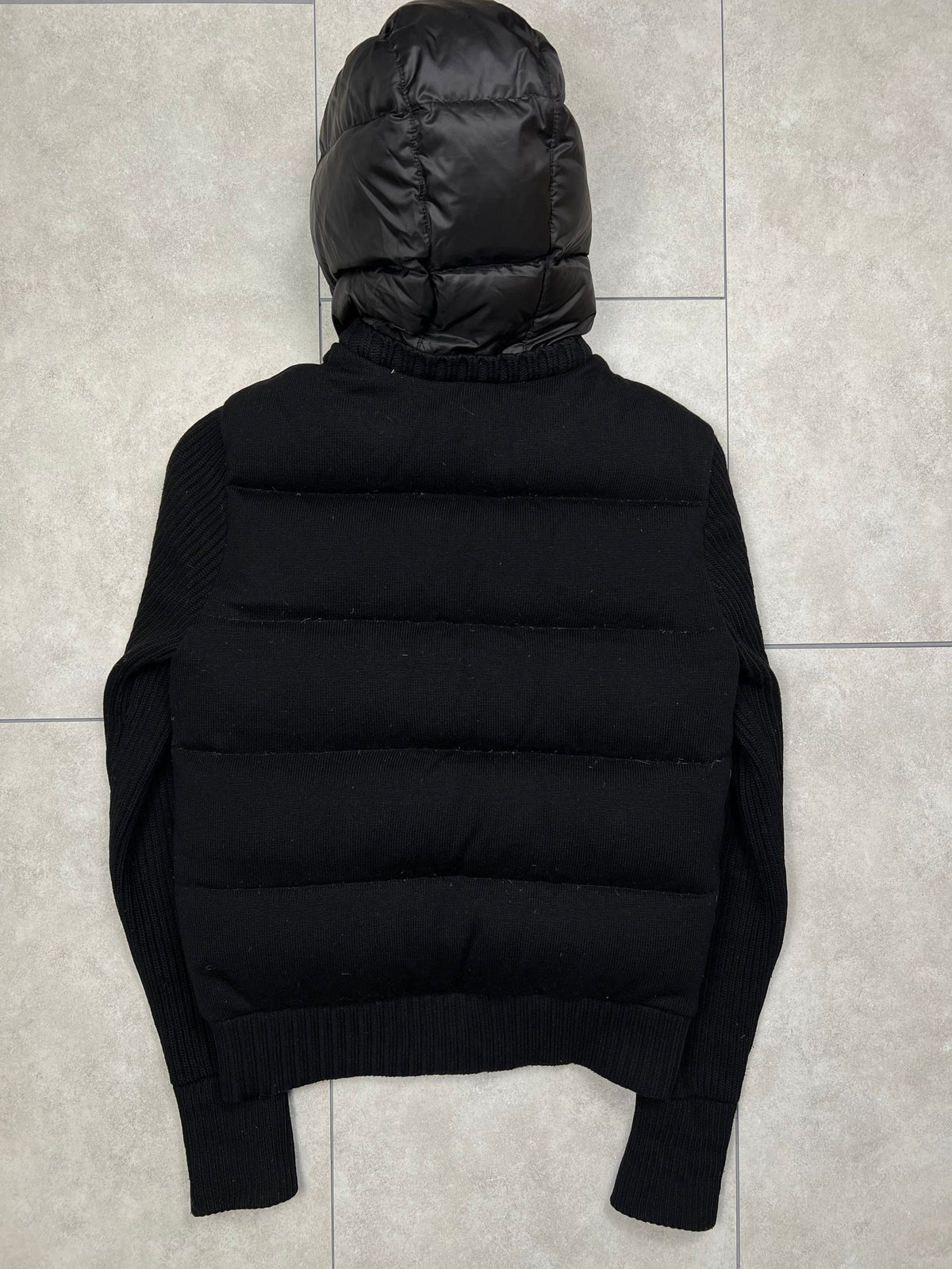 Burberry Sport cardigan puffer jacket, size S (fits S/M), pre-owned 9/10 condition – Relique