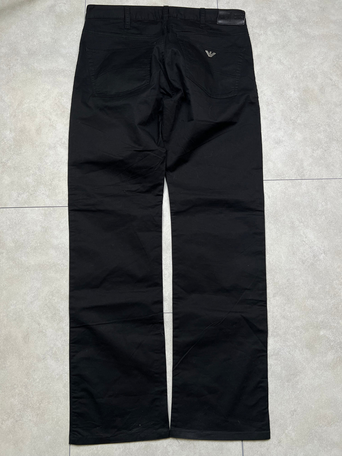Armani Jeans, size L, pre-owned 9/10 condition – Relique