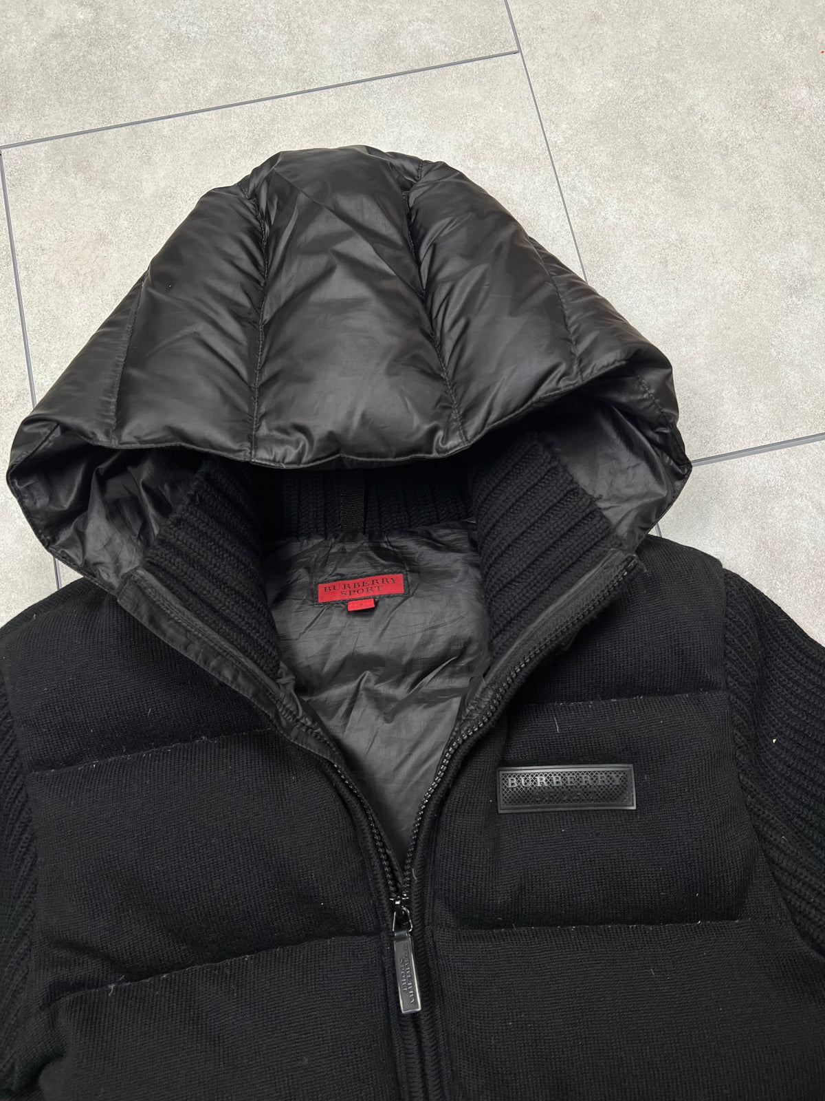Burberry Sport cardigan puffer jacket, size S (fits S/M), pre-owned 9/10 condition – Relique