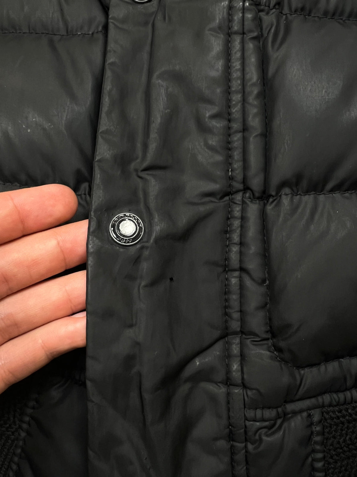 Burberry puffer jacket, size M, pre-owned 8/10 condition – Relique