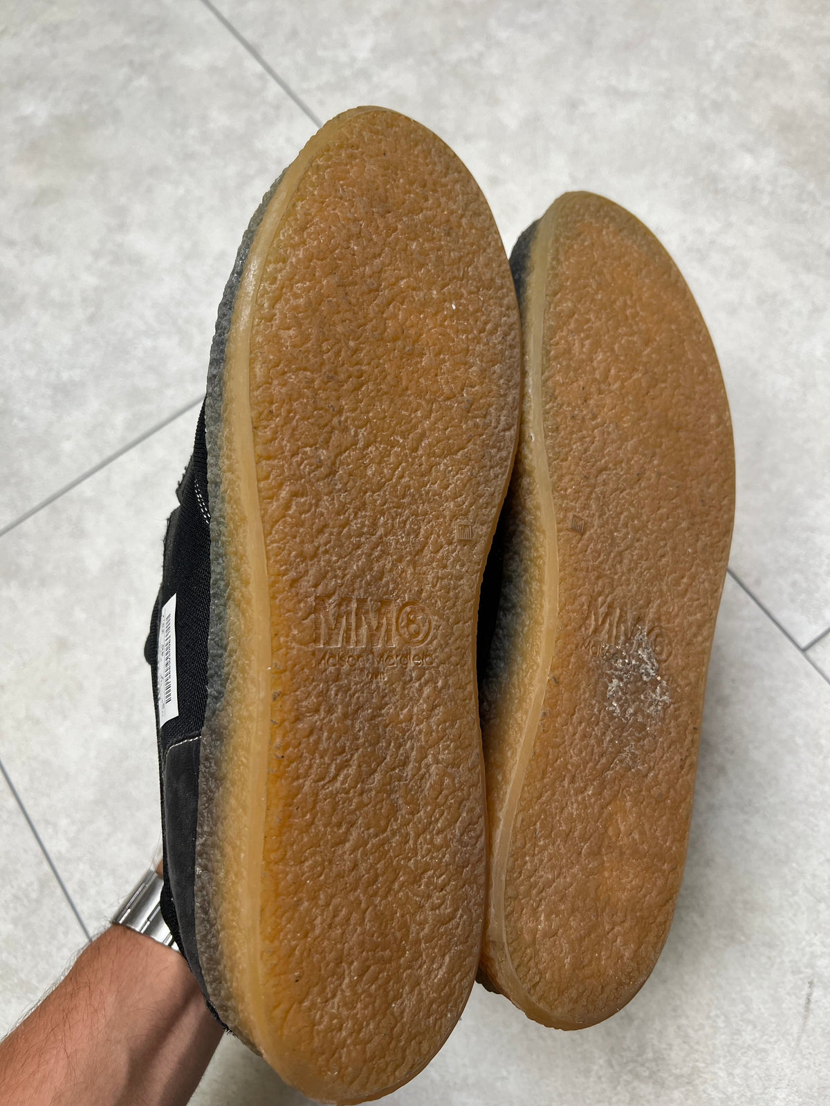 Maison Margiela inside out sneakers, EU size 40, pre-owned 9/10 condition, no box – Relique