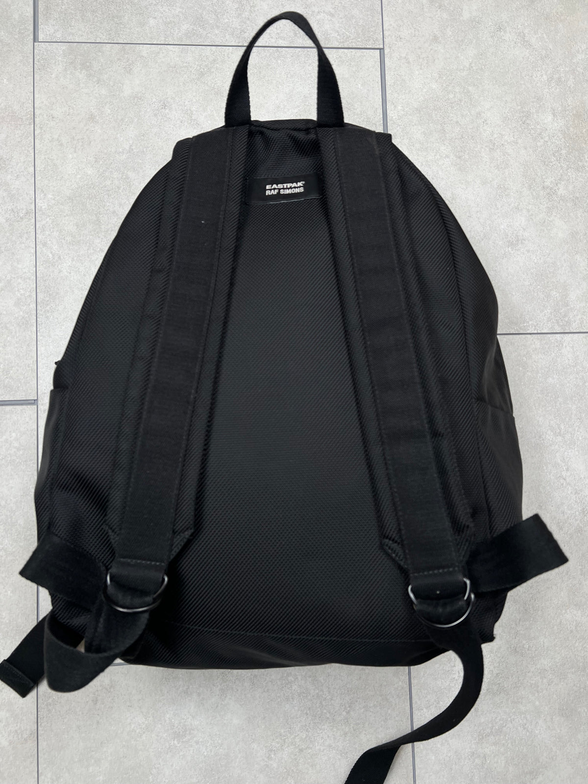 Raf Simons x Eastpak backpack, large size, pre-owned 10/10 condition – Relique