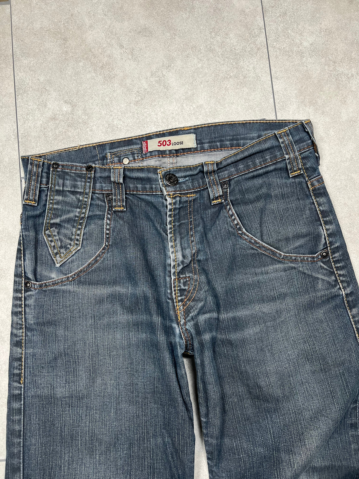 Levi's 503 jeans, size 30x34, pre-owned 9/10 condition – Relique