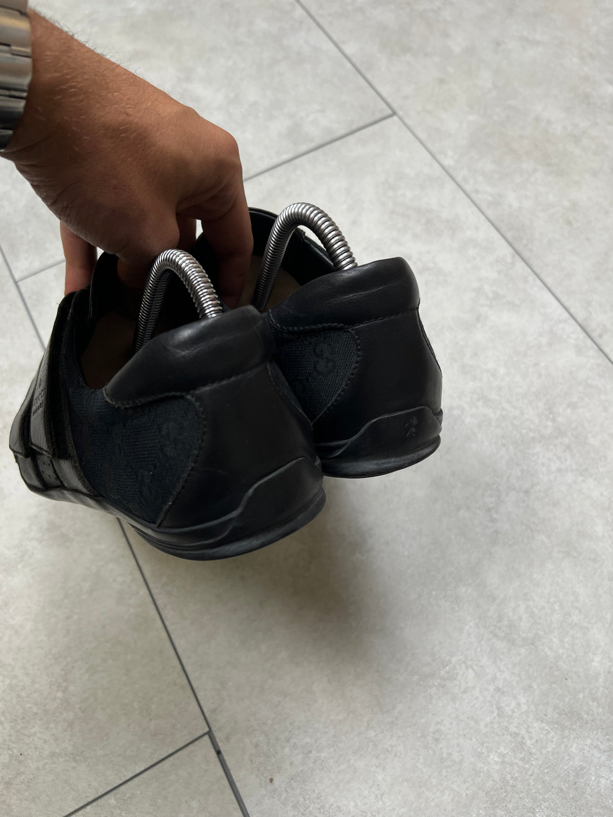 Gucci sneakers, EU size 41 (fits like 42.5), pre-owned 8.5/10 condition – Relique