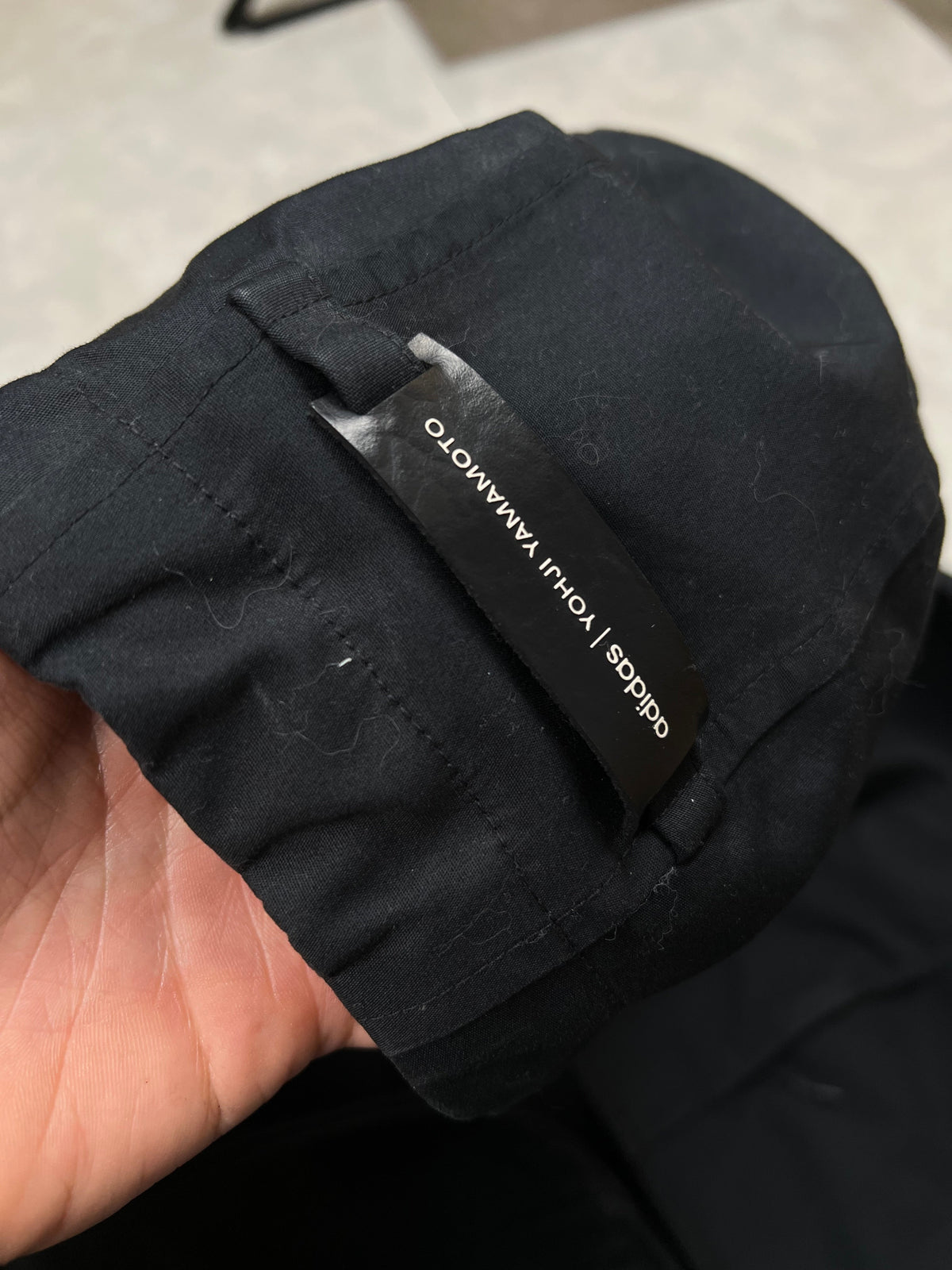 Y-3 adidas jacket, size L, pre-owned 9/10 condition – Relique
