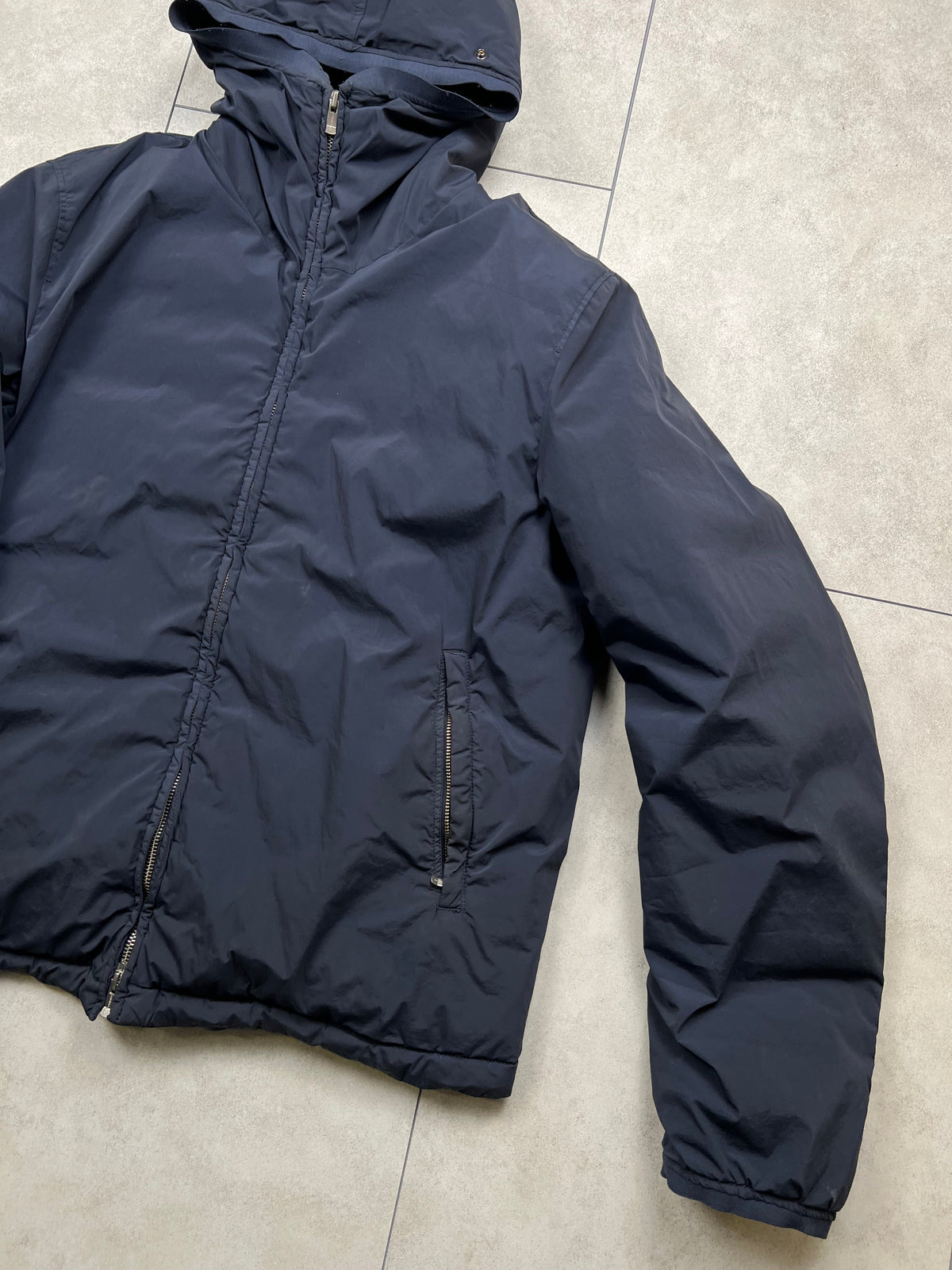 C.P. Company puffer jacket, size L, pre-owned 8/10 condition – Relique