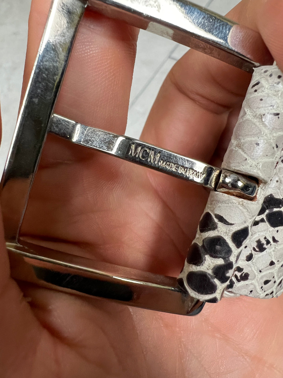 MCM belt, 80cm, pre-owned 9/10 condition – Relique