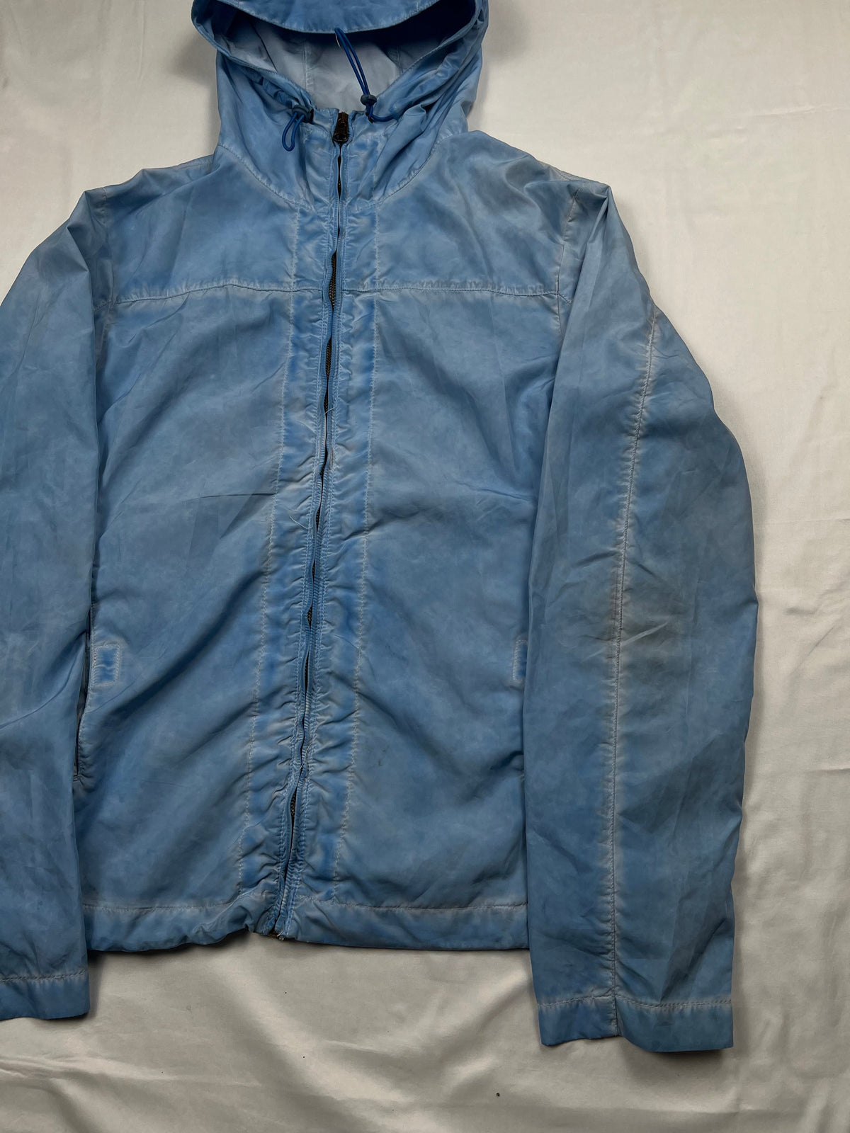Blue Armani Jeans denim jacket, size S (fits S/M), pre-owned 9/10 condition – Relique