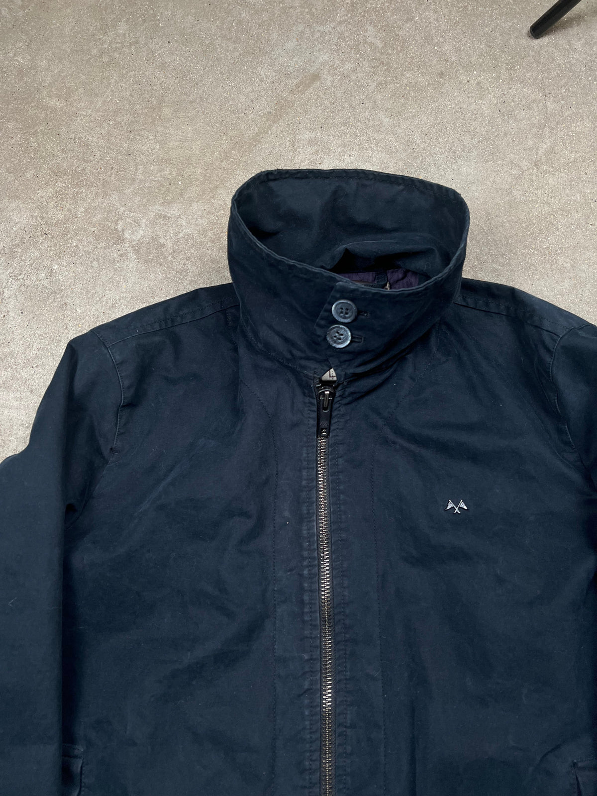 Burberry jacket, size Large, pre-owned 9/10 condition – Relique