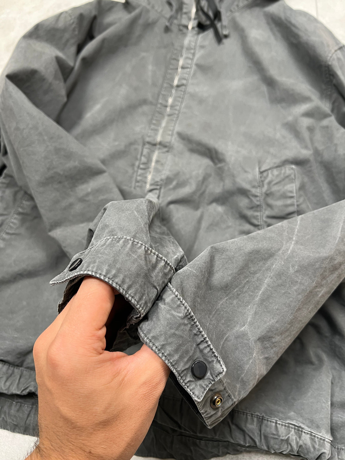 C.P. Company Micro-Reps jacket, size M, pre-owned 9/10 condition (scratches on badge) – Relique