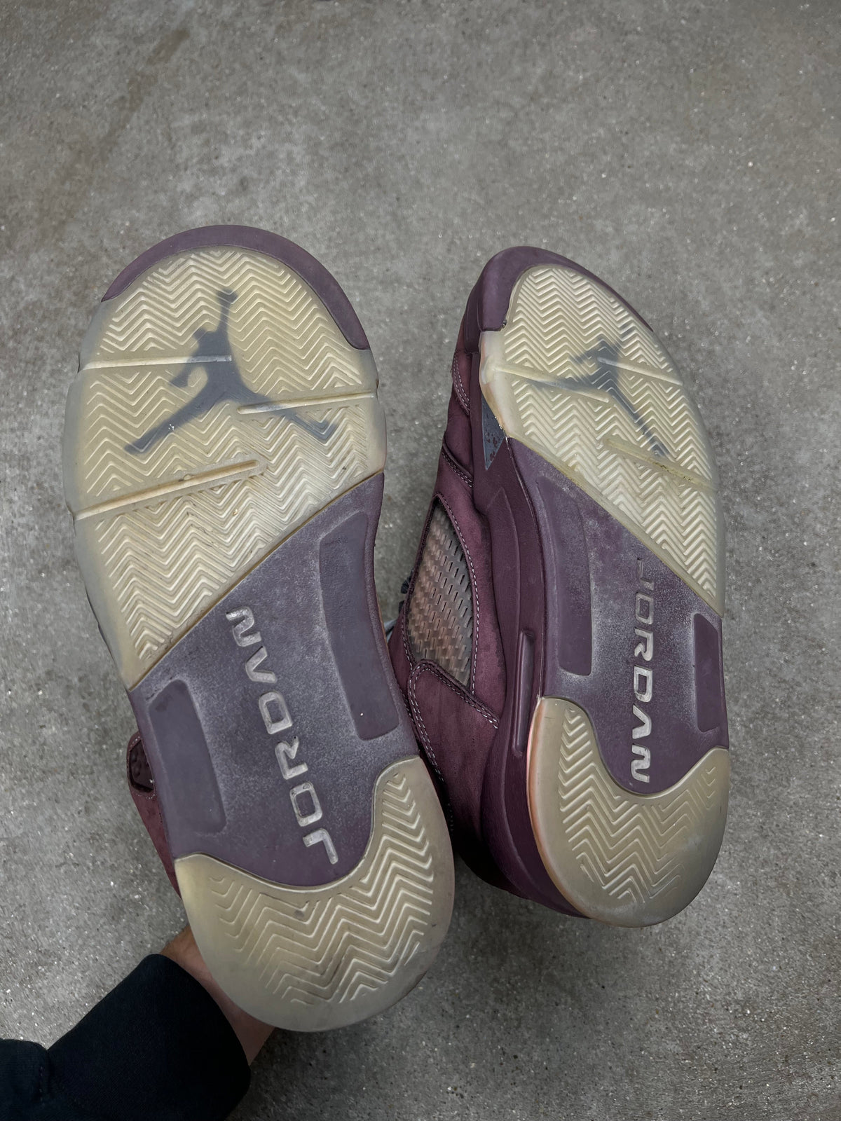 Air Jordan 5 sneakers, EU size 43, pre-owned 7/10 condition – Relique
