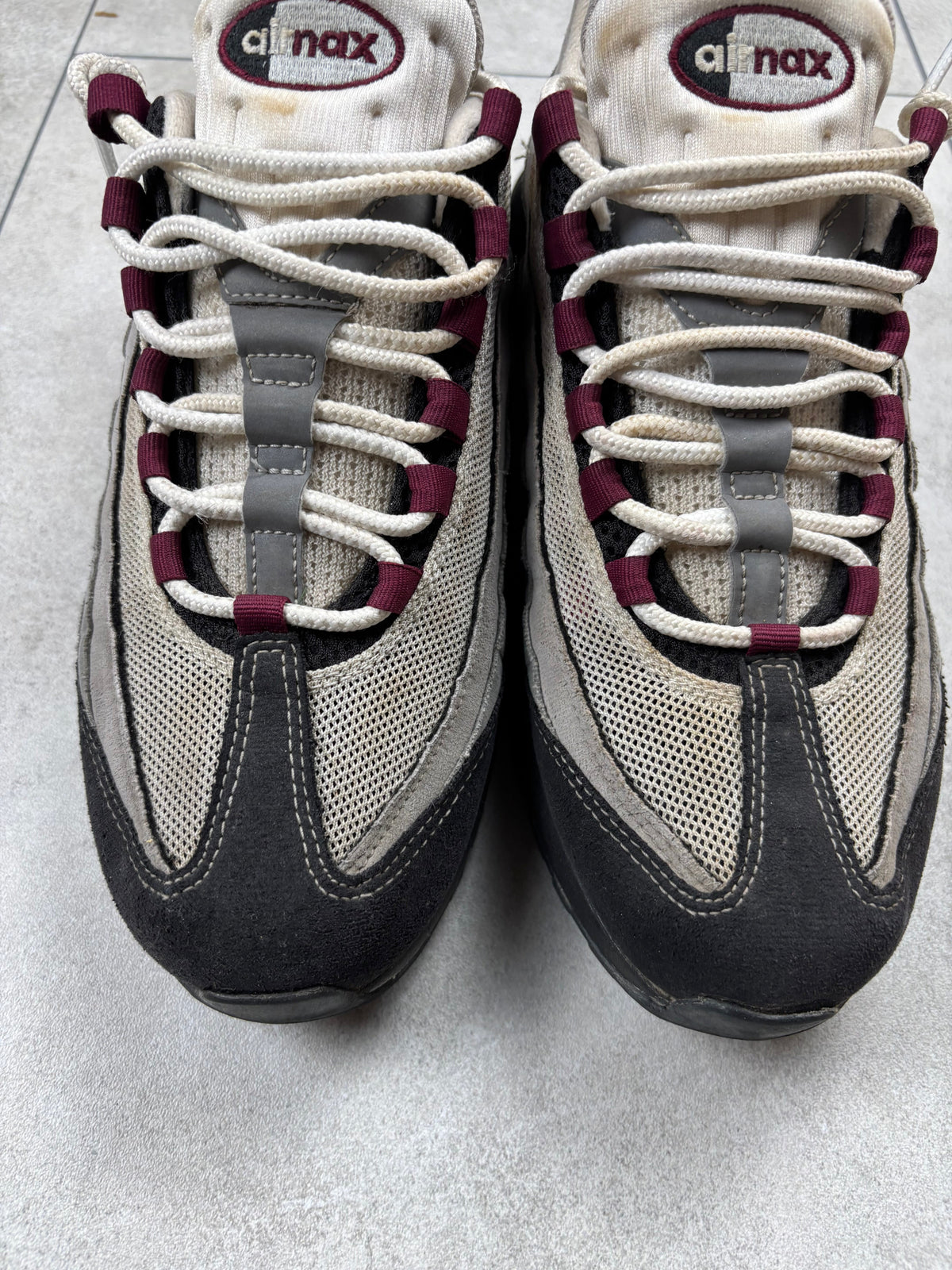 Nike Air Max 95 sneakers, EU size 42.5, pre-owned 7/10 condition – Relique